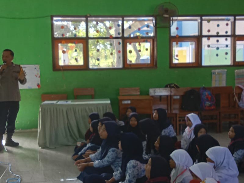STOP BULLYYING KEGIATAN MPLS